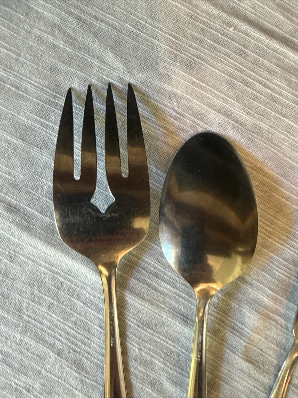 Oneida Stainless Steel Serving Forks, Spoon & Knife Set - Silver Finish